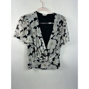 Ember Blouse Women's Sz L Gray White Black Wrap Deep V-Neck Silver Hardware